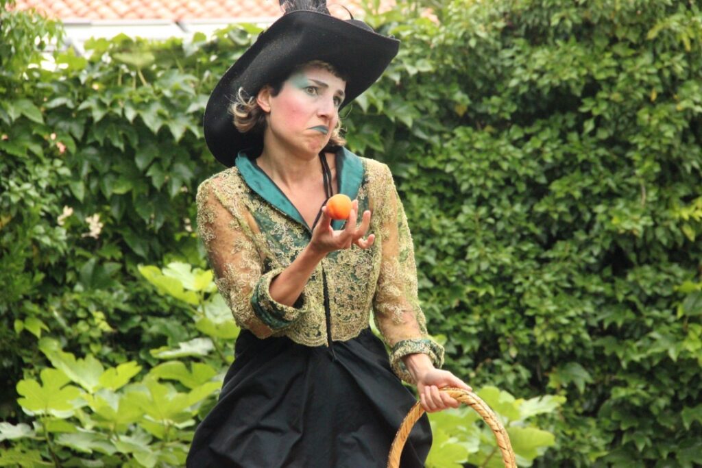 10D789A4-5F85-45E3-8872-DD979D840982_1_105_c